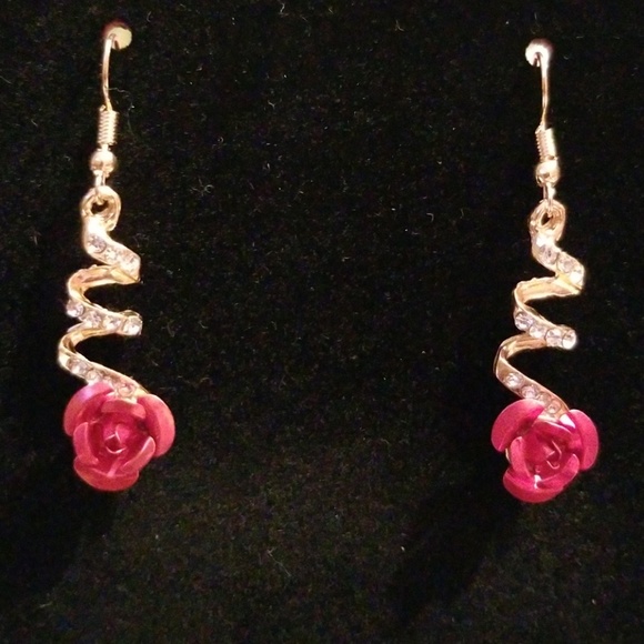 Red rose drop earrings - Picture 3 of 4